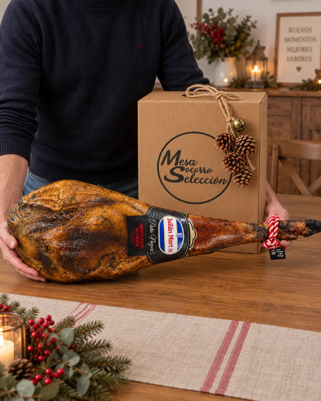 En los lotes con pieza entera, el jamón se entrega fuera de la caja.